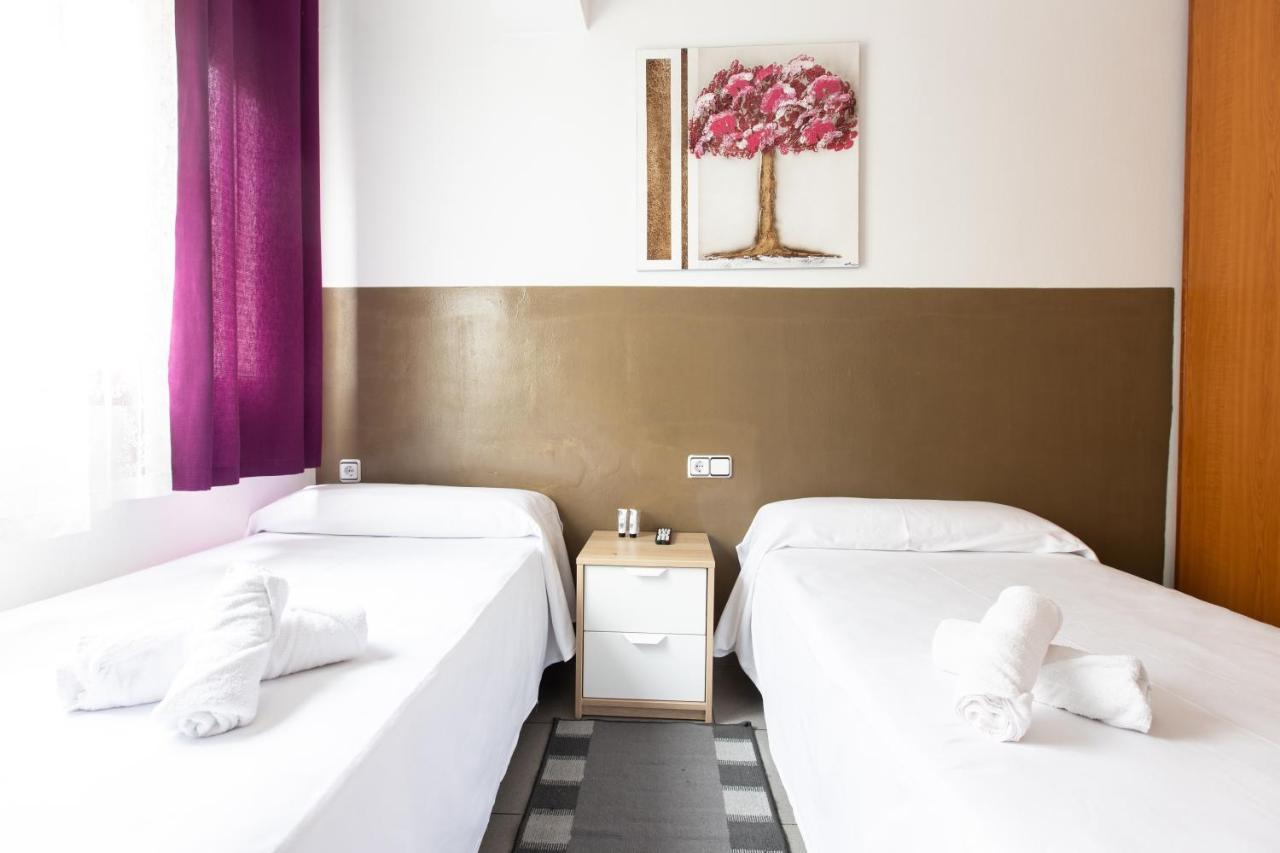 Pension Galicia Canovellas Екстер'єр фото
